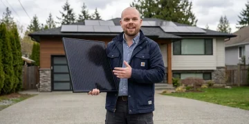 Why Back-Contact (BC) Solar Panels Are The New MUST-HAVE For Canadian Roofs